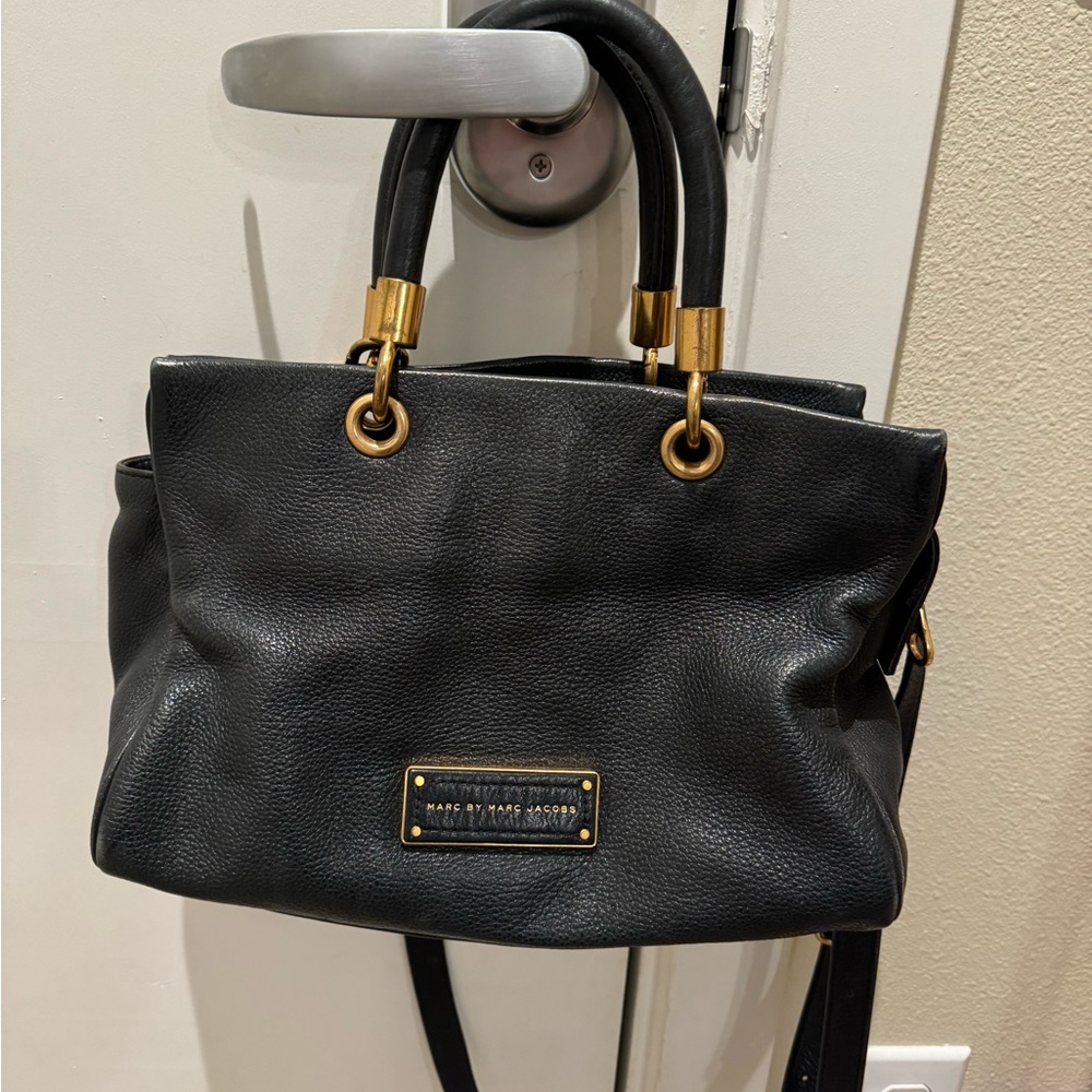 Marc Jacob’s shoulder handbag